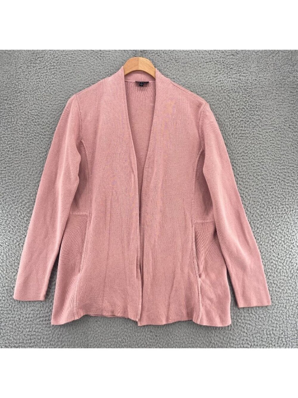 Talbots Sweater Womens Medium Dusty Pink Cardigan Pockets Long Sleeves Stretch